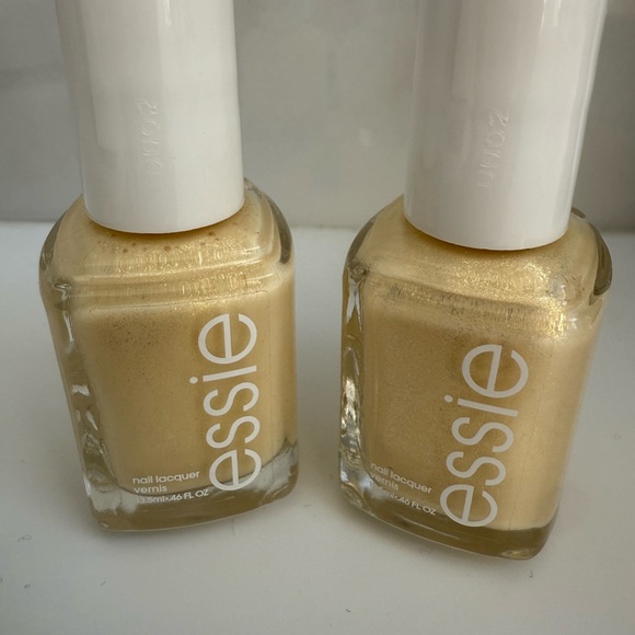 Essie Sunny Business Nail Polish - Picture 1 of 2